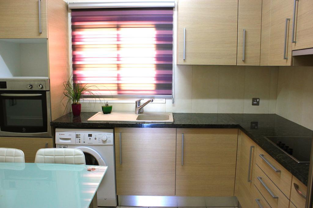 River Beach Apartments Limassol Room photo