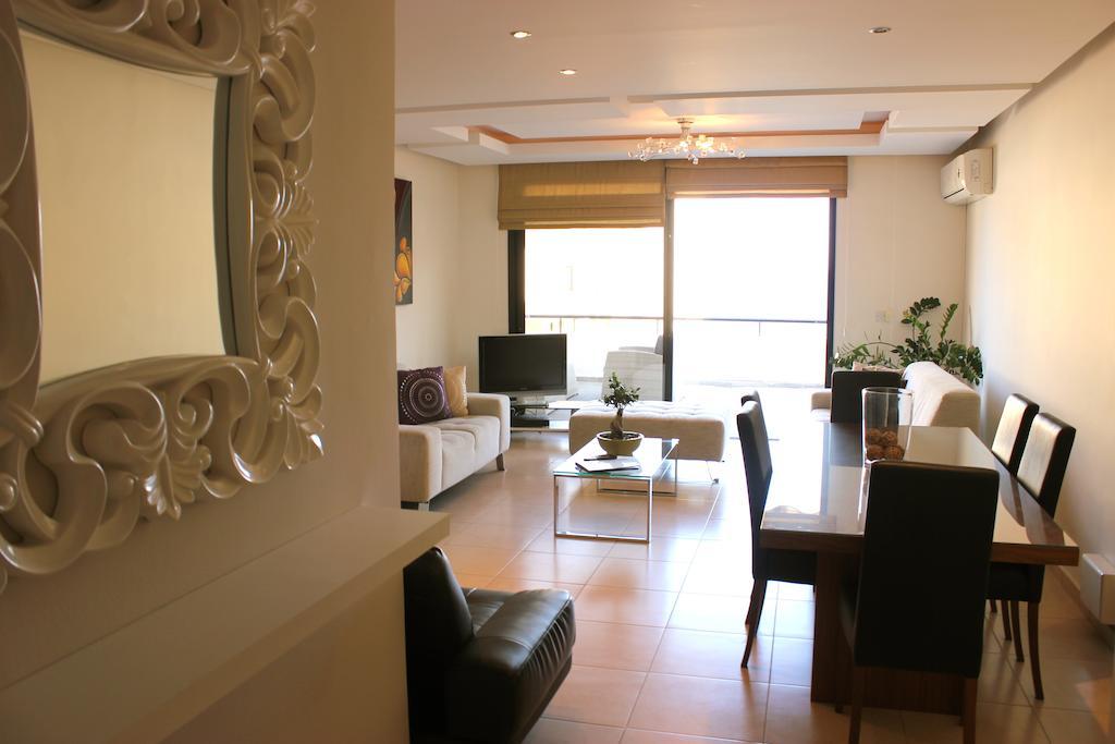 River Beach Apartments Limassol Room photo
