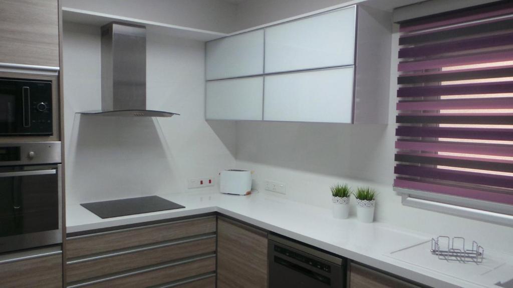 River Beach Apartments Limassol Room photo
