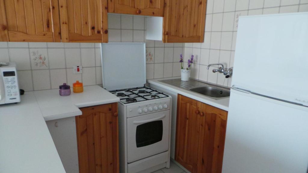 River Beach Apartments Limassol Room photo